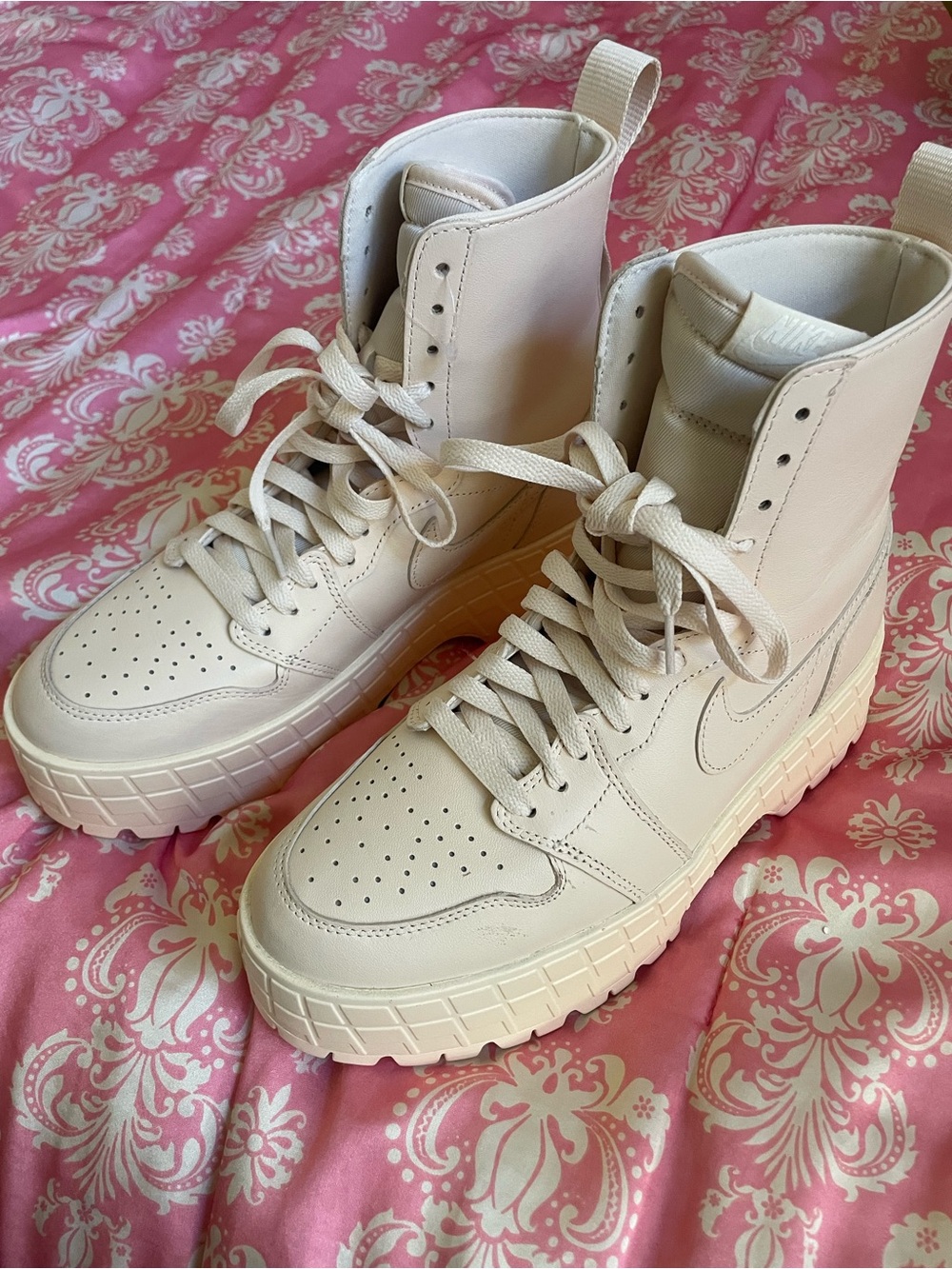 Nike Air 1 Jordans Brooklyn women's platform shoes